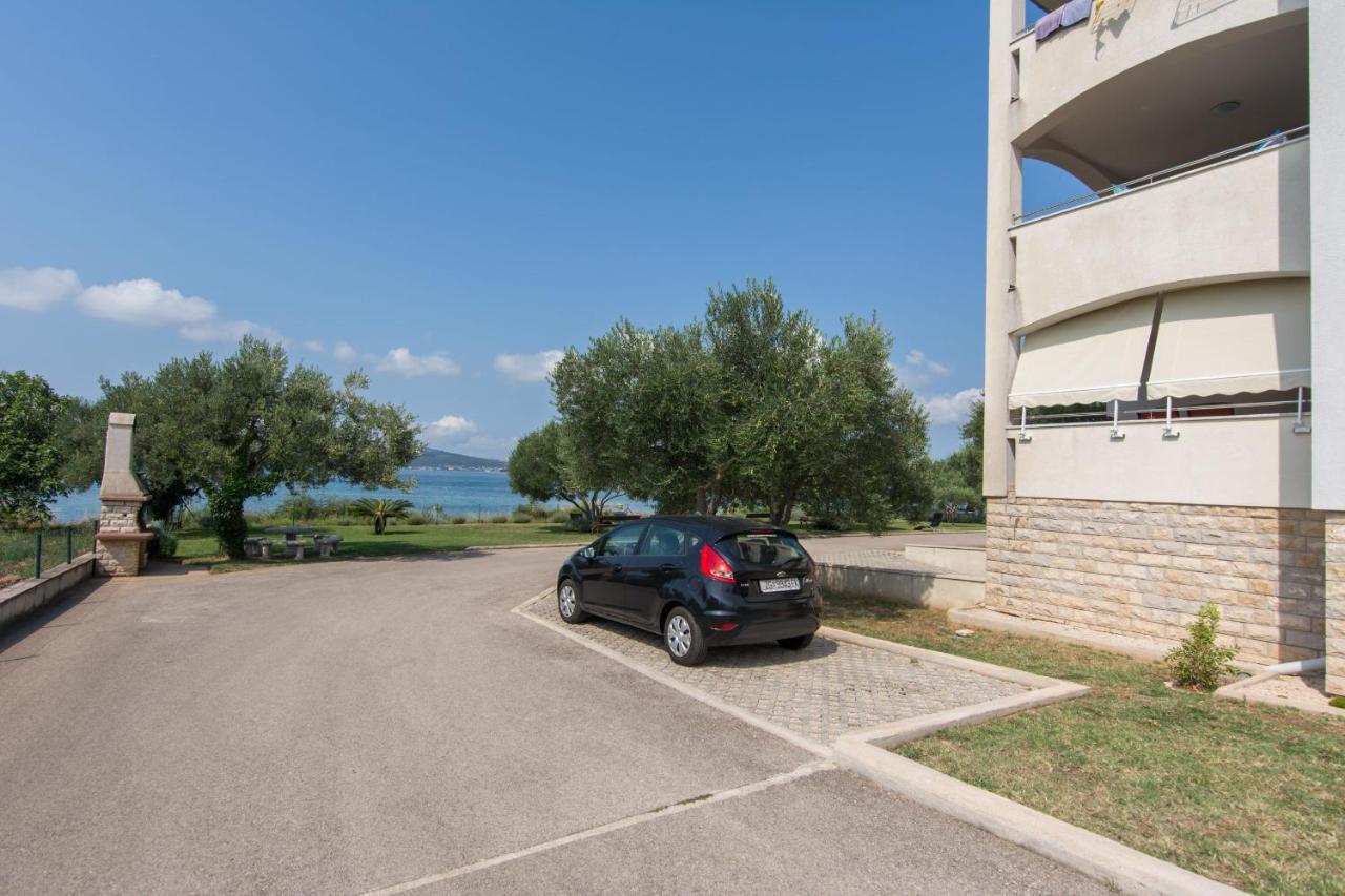 Apartment Jaspis Биоград на Мору Екстериор снимка