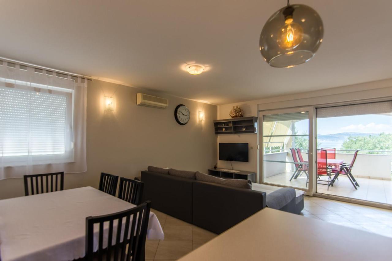 Apartment Jaspis Биоград на Мору Екстериор снимка